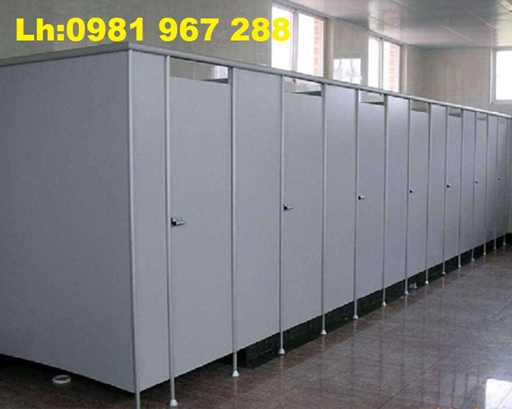 thi-cong-nha-ve-sinh-bang-tam-compact.jpg