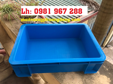 Thùng nhựa đặc B12 