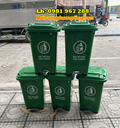 Thung-rac-dap-chan-60-l.jpg