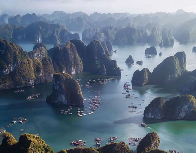 Vịnh Hạ Long là nơi phải đến một lần trong đời