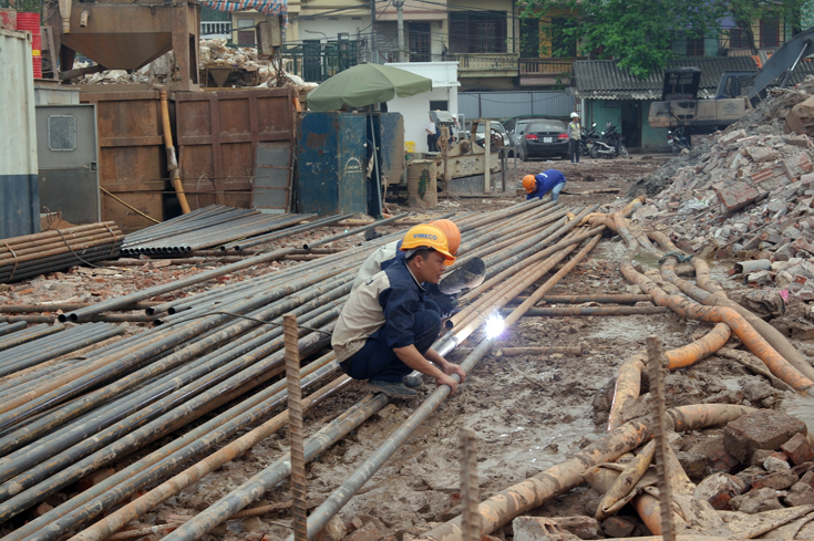 Thi công cọc khoan nhồi dự án Star AD1 3