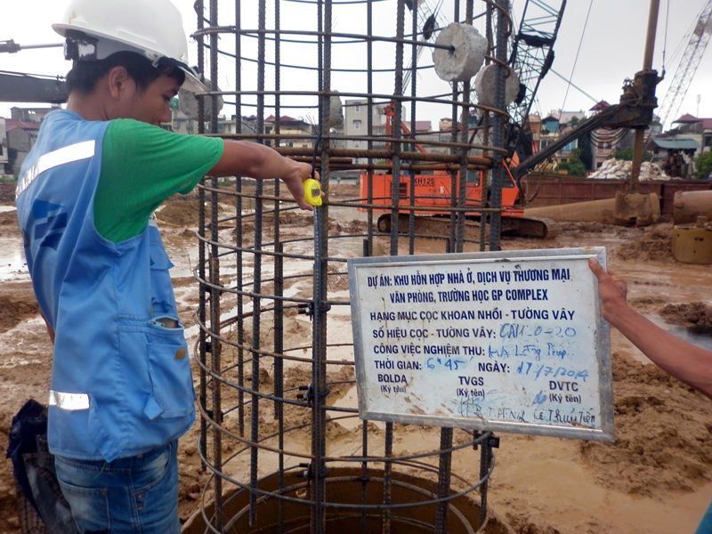 Thi công cọc khoan nhồi và tường vây tại GP Complex - 1A Phùng Chí Kiên 2