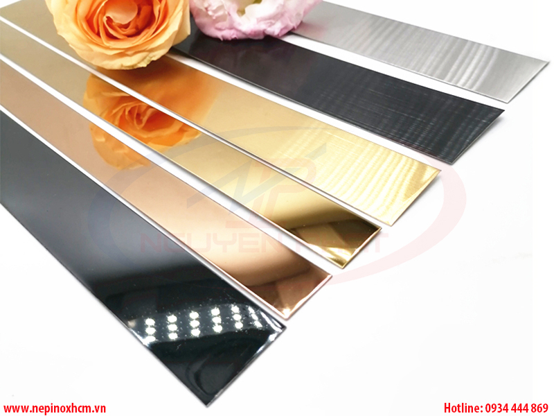 Gia công nẹp lập là inox