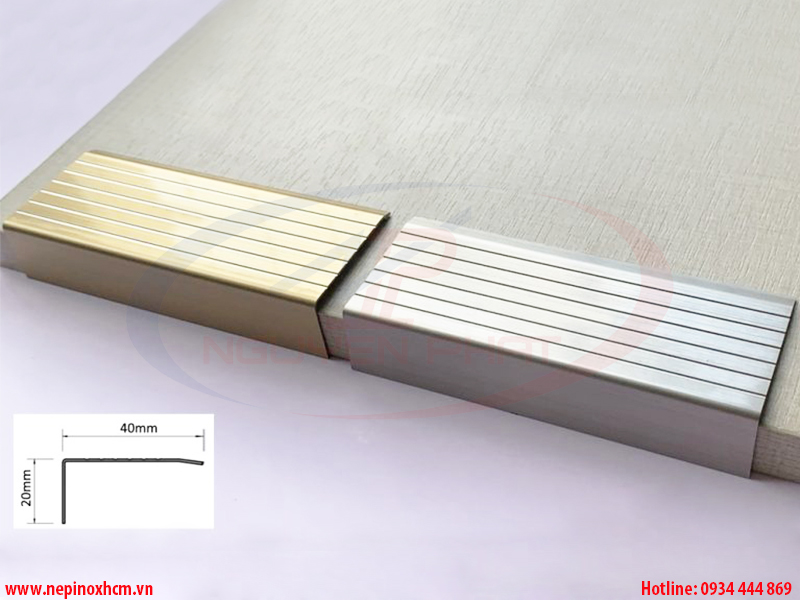 Nẹp inox cầu thang tại Hà Nội