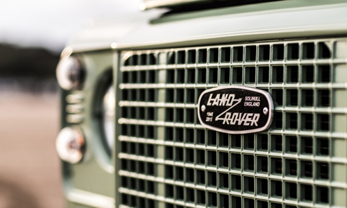 Chiếc Land Rover Defender phiên bản đặc biệt cuối cùng 11