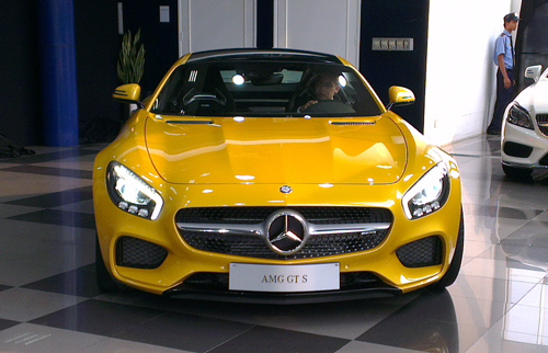 Ngắm siêu xe Mercesdes AMG GT-S tại Việt Nam