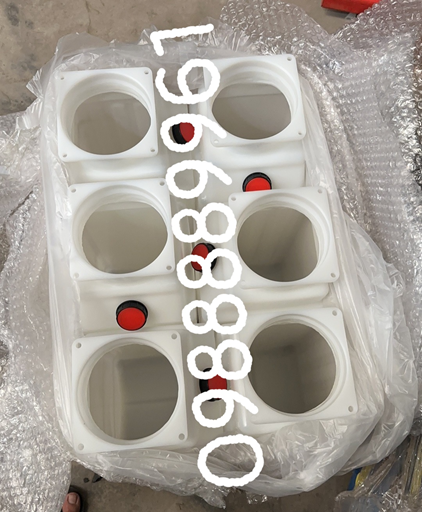 BÌNH NHỰA ĐỰNG DẦU CẦU NÂNG 