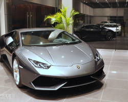 Ngắm siêu xe 26 tỷ tại Việt nam Lamborghini Aventador