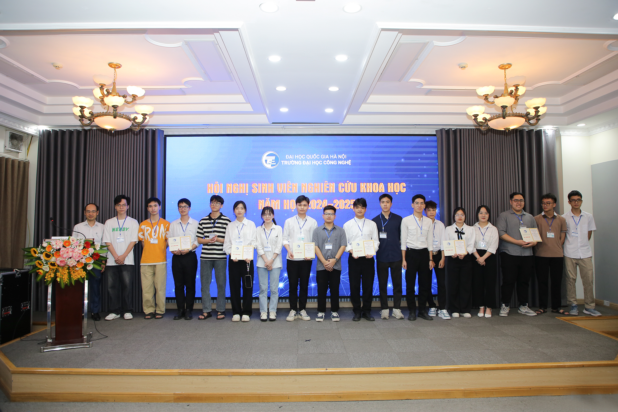 SPREADING THE IMAGE OF OUTSTANDING STUDENT RESEARCHERS 1