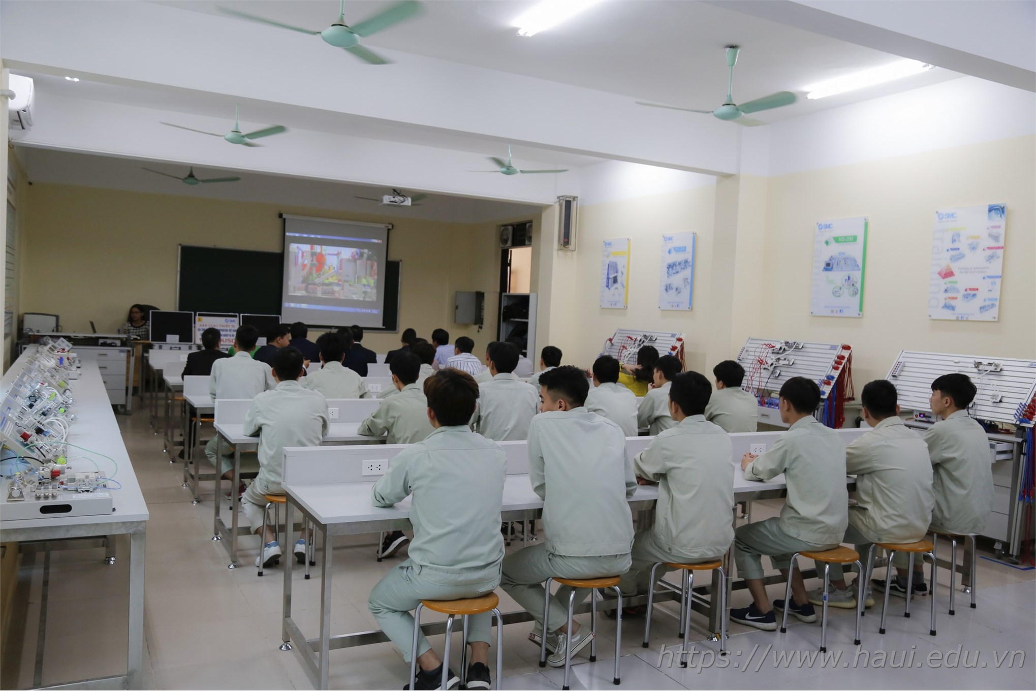 Trường Đại học Công nghiệp Hà Nội tuyển sinh năm 2020 5