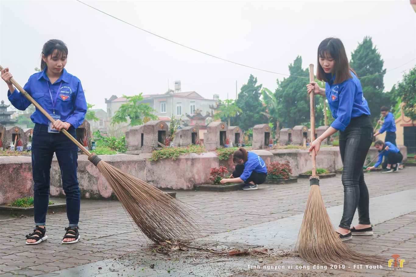 TUỔI TRẺ KHOA CÔNG NGHỆ THÔNG TIN TÌNH NGUYỆN VÌ CUỘC SỐNG CỘNG ĐỒNG 2