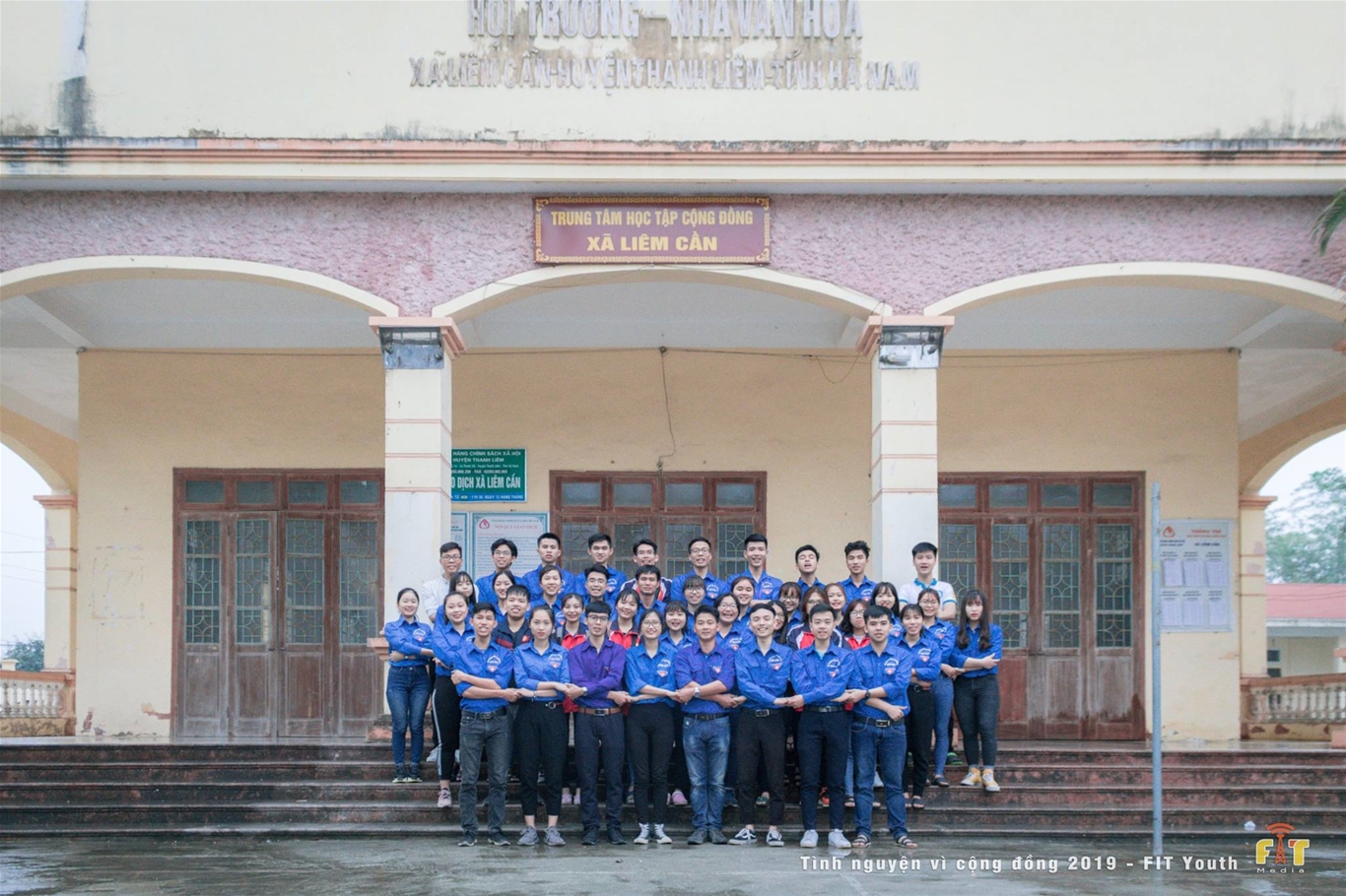 TUỔI TRẺ KHOA CÔNG NGHỆ THÔNG TIN TÌNH NGUYỆN VÌ CUỘC SỐNG CỘNG ĐỒNG 4