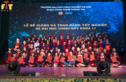 Lễ bế giảng và trao bằng tốt nghiệp cho sinh viên Hệ Đại học Khóa 11