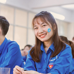 Cô gái đam mê kỹ thuật 