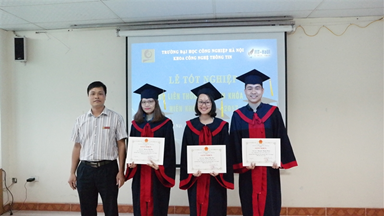 Lễ bế giảng và trao bằng tốt nghiệp Liên thông đại học khóa 10